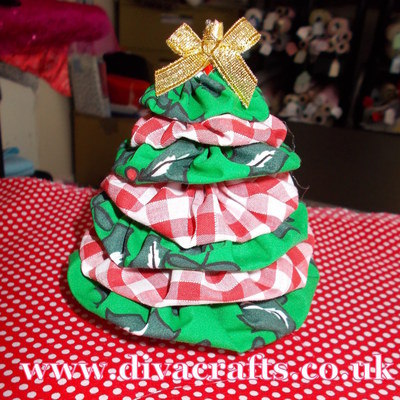 mini christmas tree free project diva crafts (2)