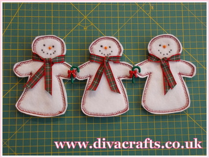 felt snowman mini project diva crafts (3)