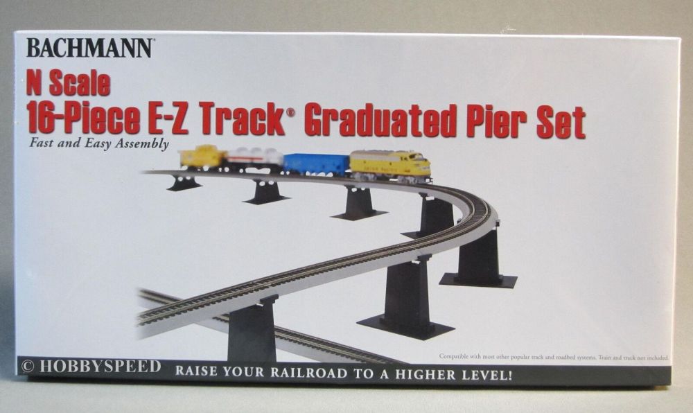 EZ Track 16-Piece Graduated Pier Set - Bachmann