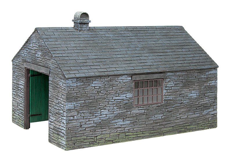 Narrow Gauge Slate-Built Engine Shed - Bachmann