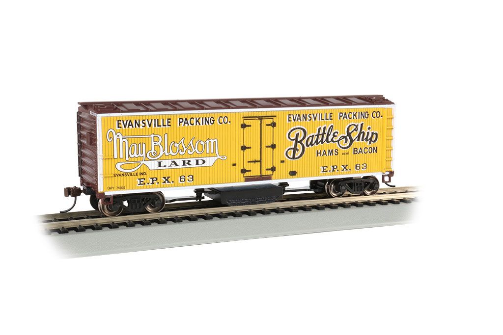 Evansville Packing - Track Cleaning 40' Wood-Side Reefer