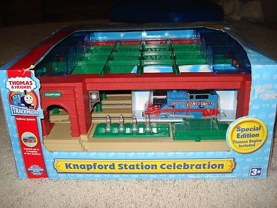 Knapford Station Celebration - Trackmaster