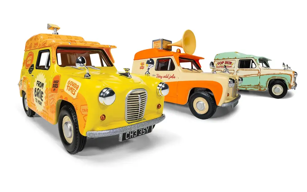 Wallace & Gromit Austin A35 Van Collection - Cheese Please!, Top Bun, Spick & Spanmobile - Corgi