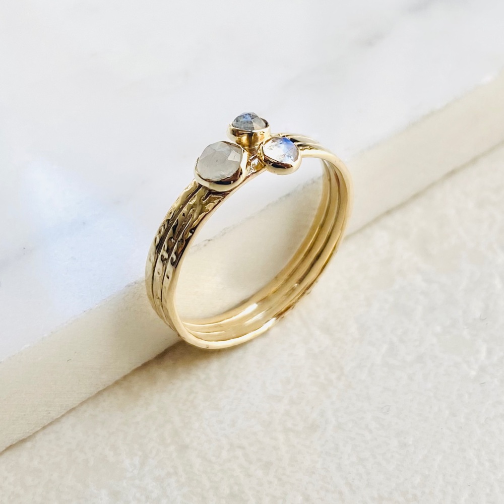 sterling silver organic stacking ring with a single 14k gold pebble size 6  1/2 — deer designs by heidi