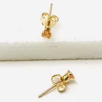 <!-- 001 -->Tiny Gemstone Studs