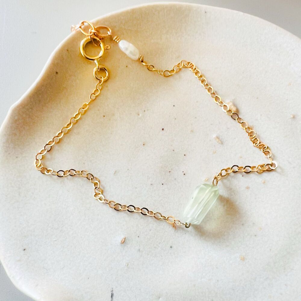 Single Stone Bracelet