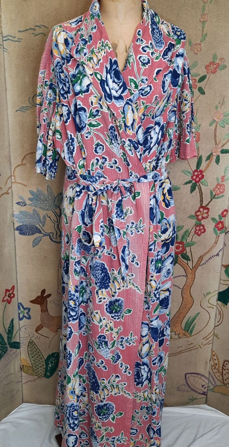 c.40’s Pink Floral Wrap-Over Dress