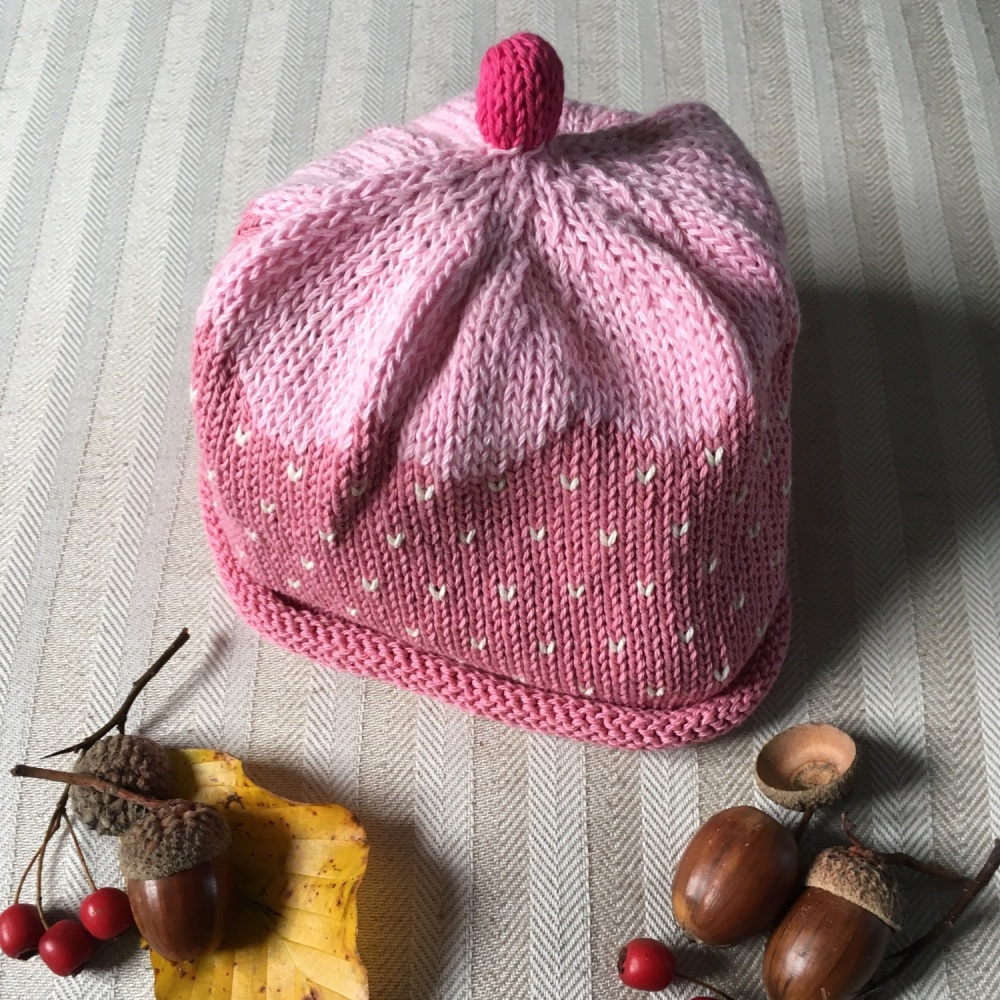 Merry Berries Cotton Knitted Hat - Cupcake