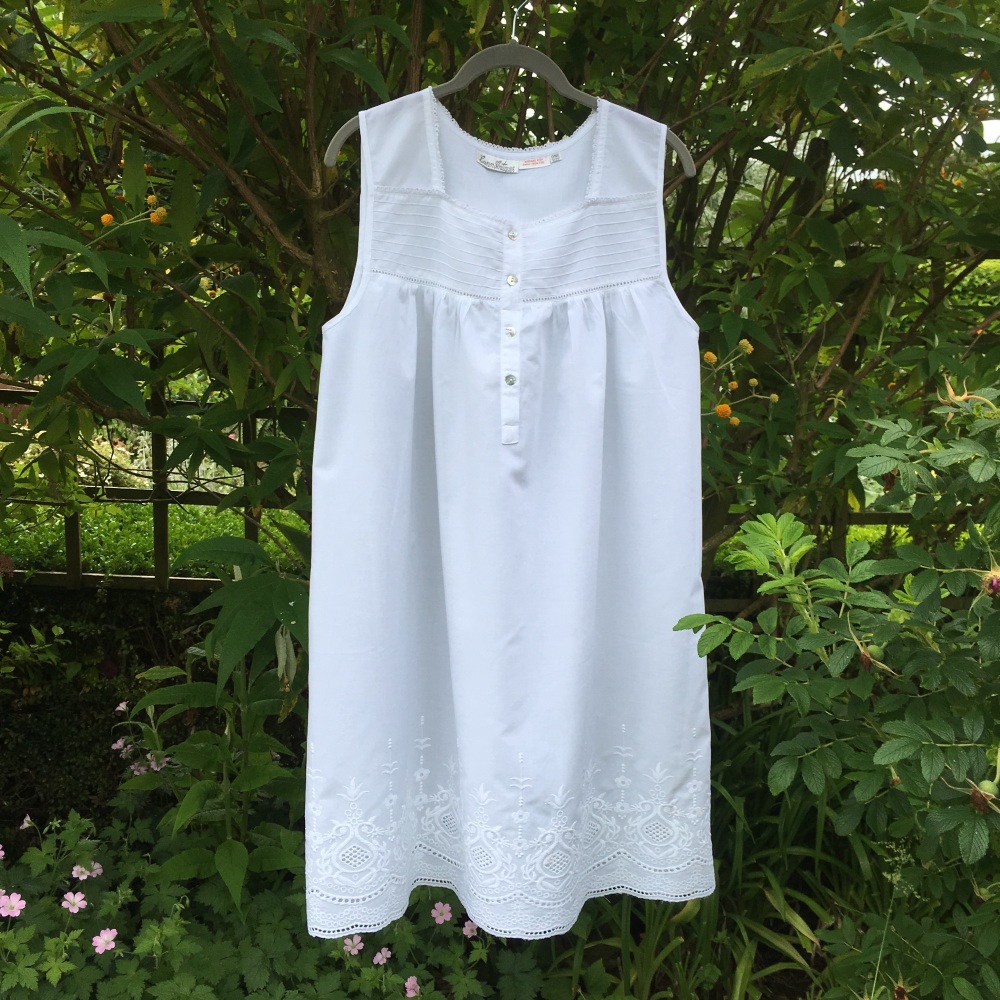 pure cotton sleeveless nightdress