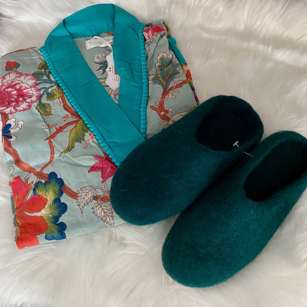 Slip-on Felted Wool Slippers - Teal Green