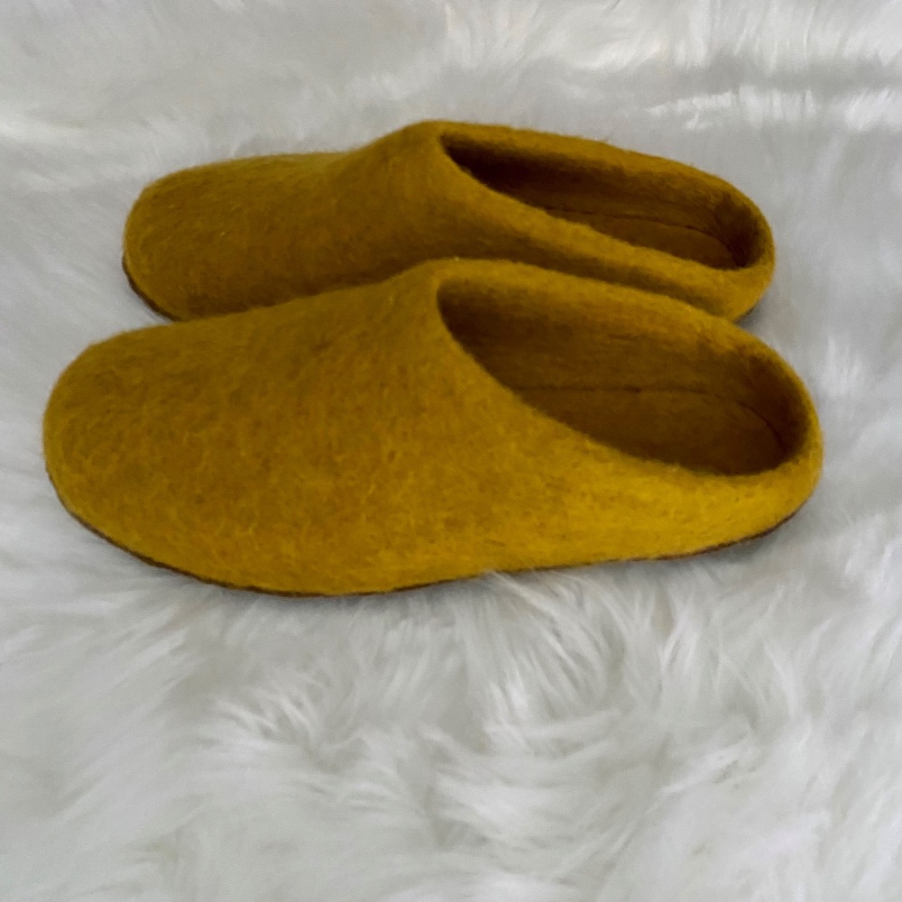 Slip-on Felted Wool Slippers - Mustard Yellow
