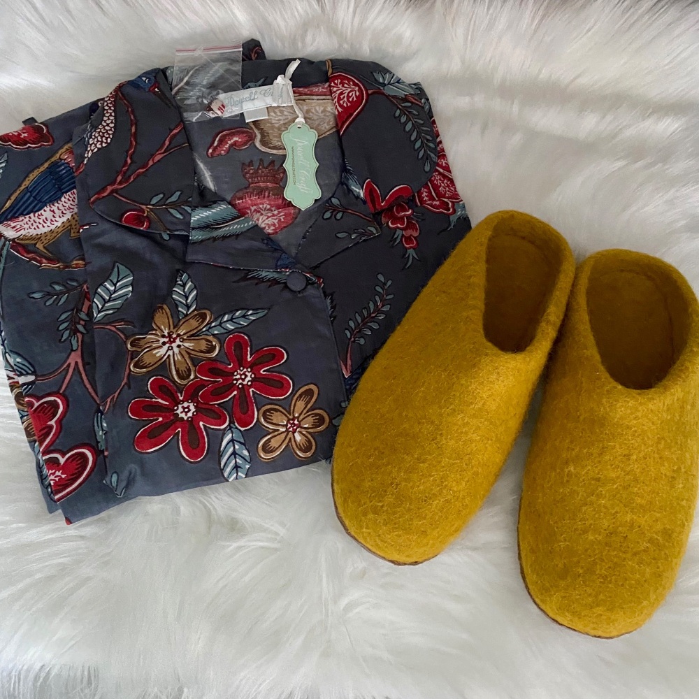 Slip-on Felted Wool Slippers - Mustard Yellow