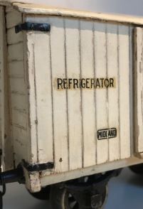 MilbroFridgeWgn(Jnthn)REF1