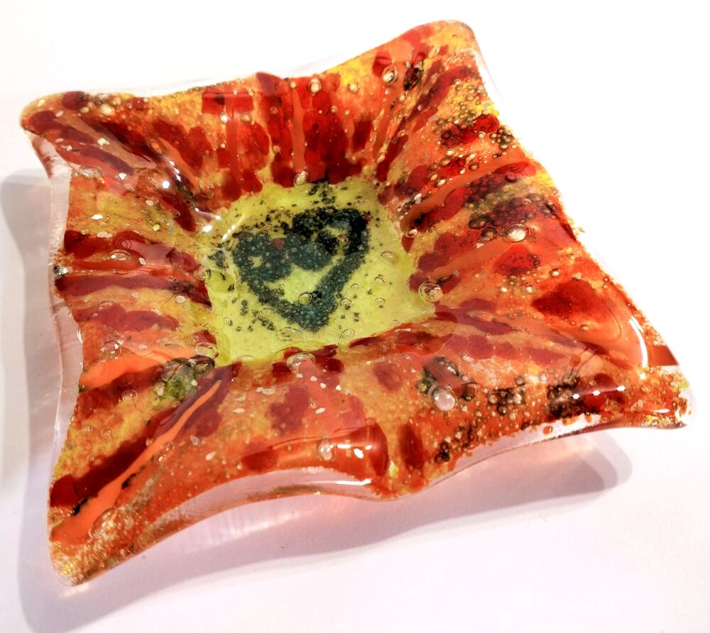 2199 Make a Trio of Fused Glass Trinket Dishes - Saturday 18h July 2026 2026, 2 - 5pm