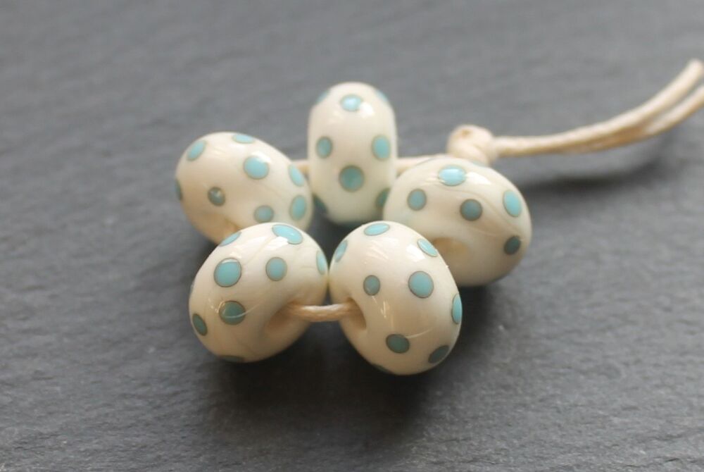 Classic Turquoise and Ivory Polkas x 5