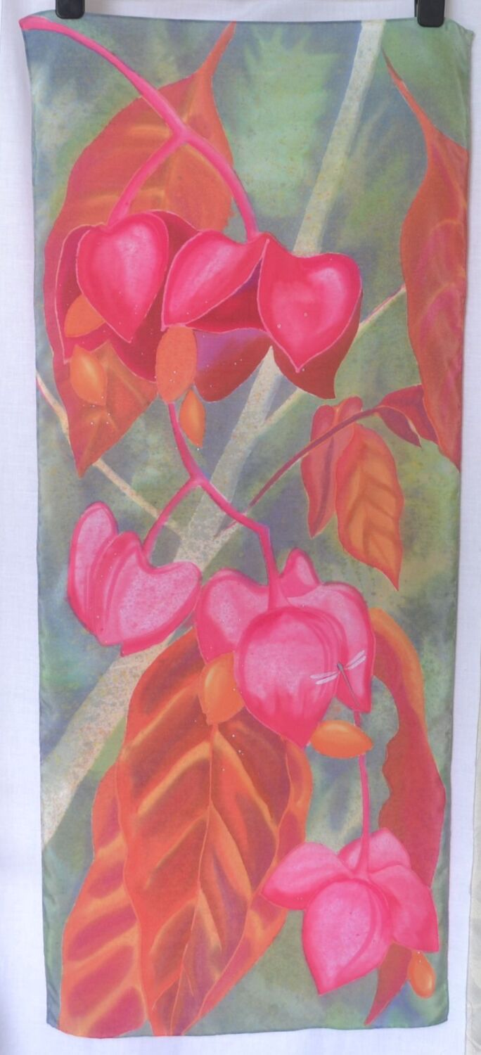 Painting on silk, red leaves on green