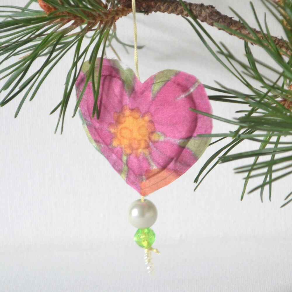 Hanging Heart 2