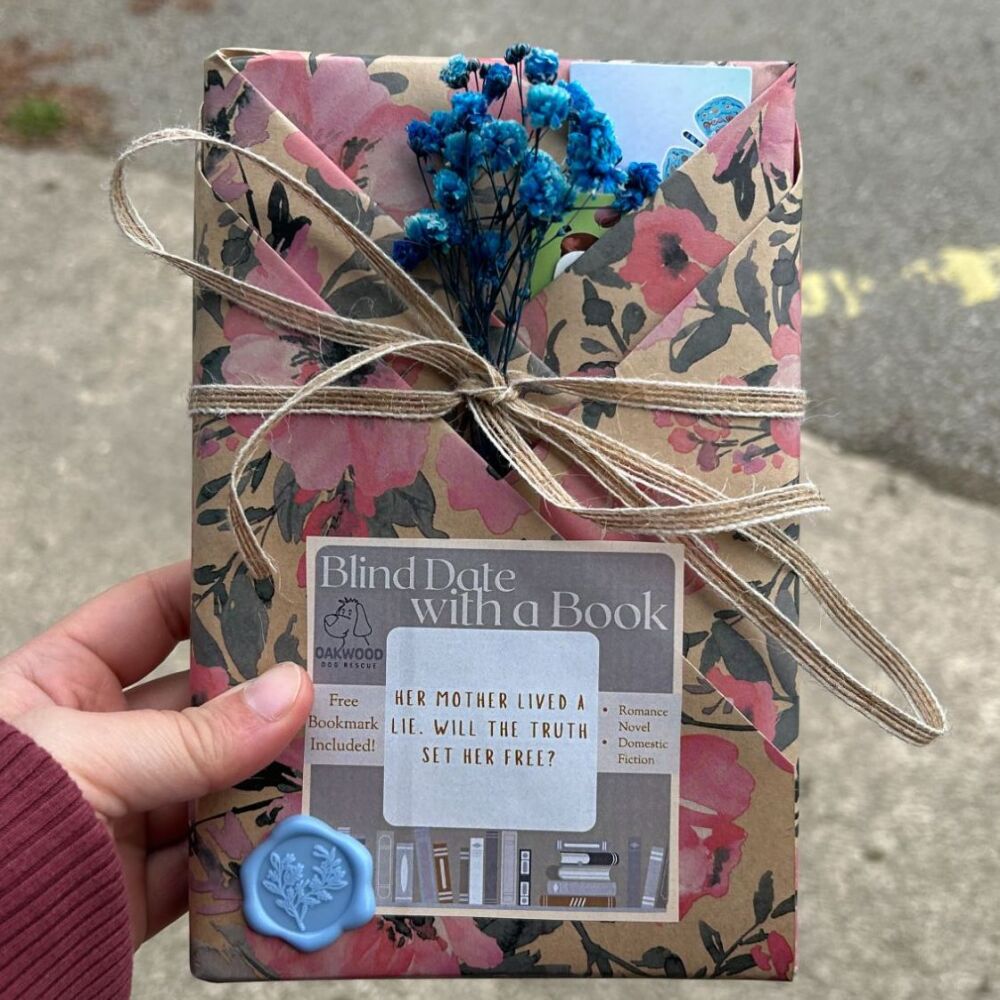 Blind Date with a Book - Her mother lived a lie. Will the truth set her free?