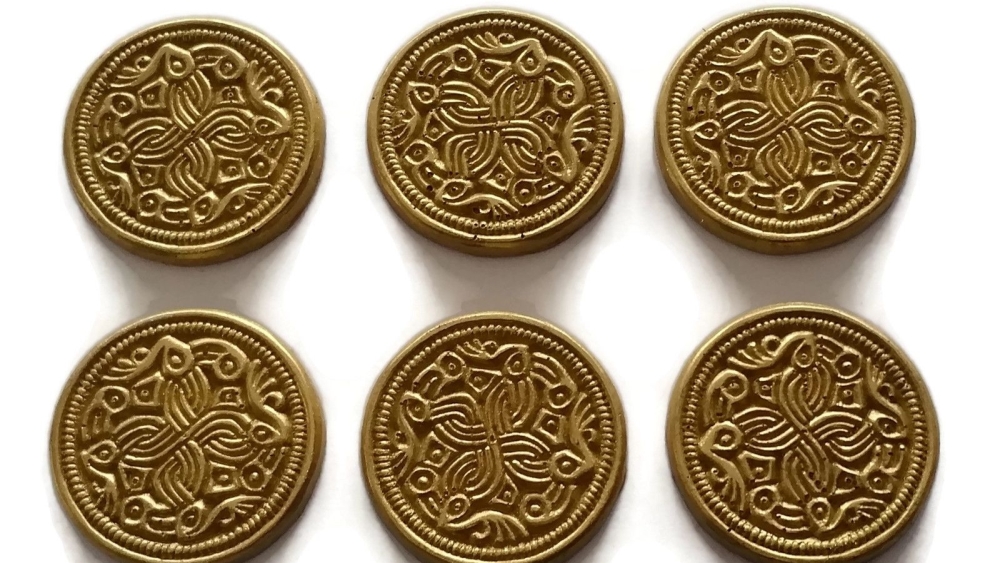 Chocolate Wansdyke Brooches