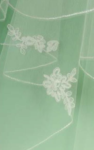 Veil 199 - Lace Aliques with diamonte 2 Tier