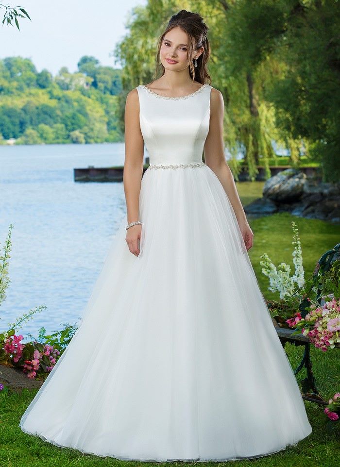 New Sweetheart A-Line Ivory Gown - Style 6096 - Size 24