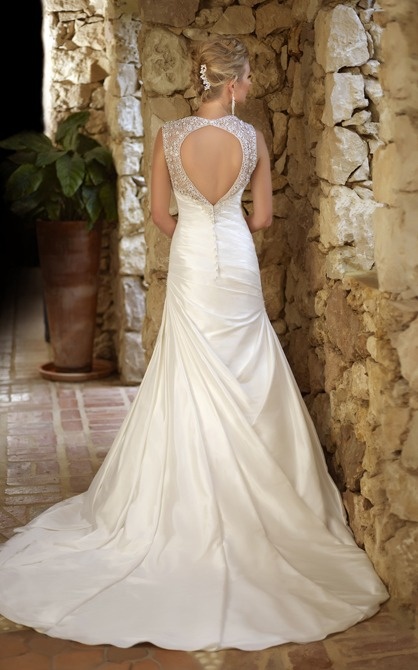 Bridal Sale Dress - SY - 5695_alt2_detail