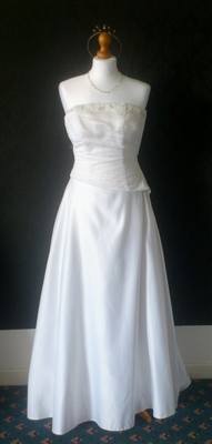 NEW Forever Yours White A-Line Wedding Dress - Size 8/10
