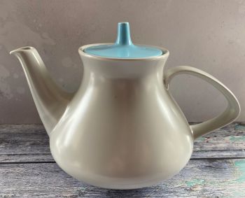 Poole Pottery 6 - 8 Cup Teapot