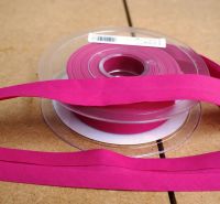 Bias Binding 25mm - Bright Pink 768 - Polycotton - Metre