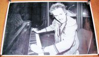 THE SEX PISTOLS JOHNNY ROTTON 1977 B&W 'YOUNGBLOOD' PERSONALITY - PROMO POSTER PLAYING PIANO