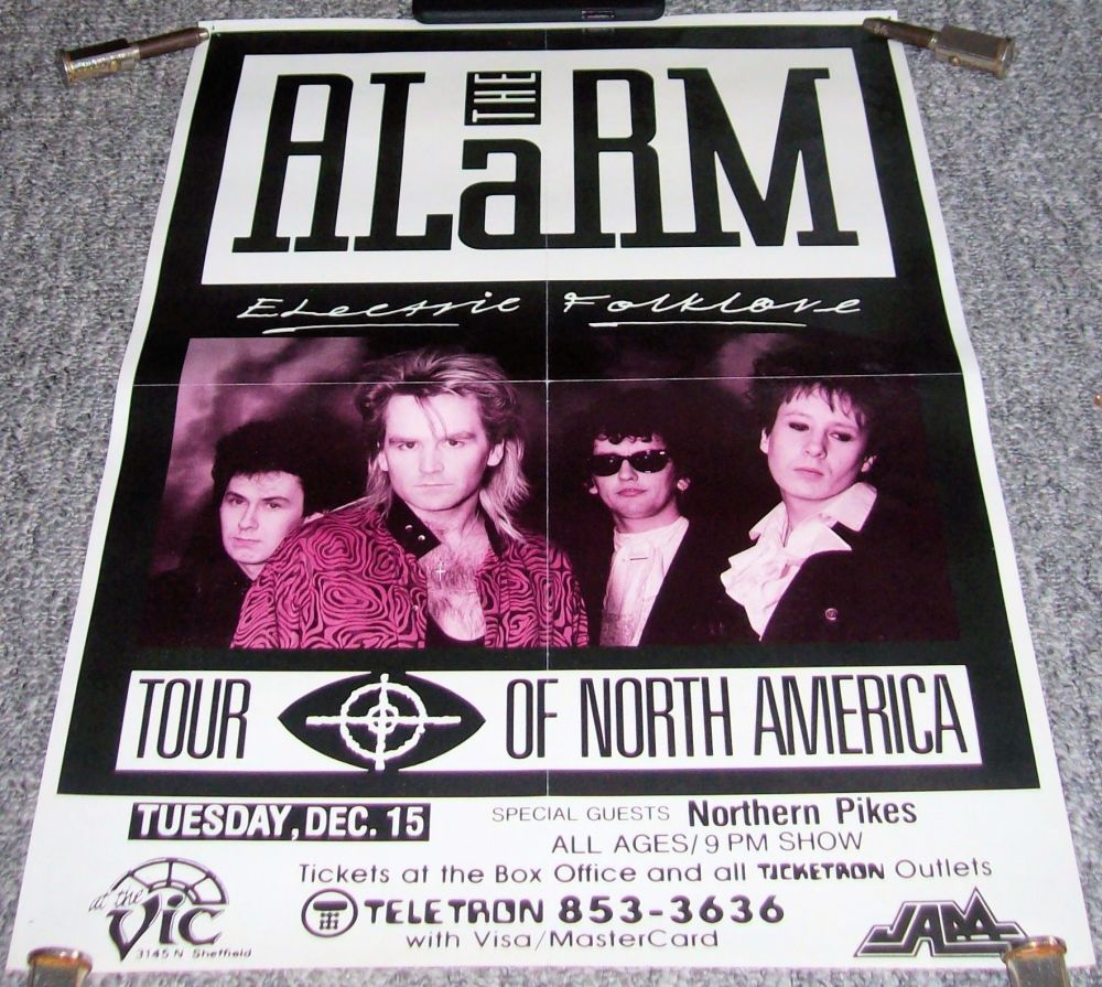 THE ALARM STUNNING CONCERT POSTER TUESDAY 15th DECEMBER 1987 AT THE VIC CHI