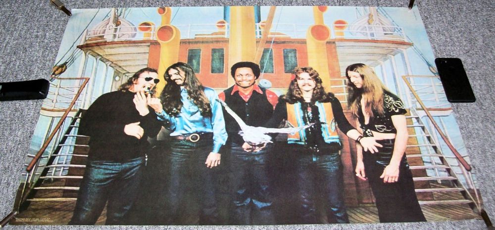 THE DOOBIE BROTHERS STUNNING RARE FULL COLOUR 1974 U.K. PERSONALITY POSTER