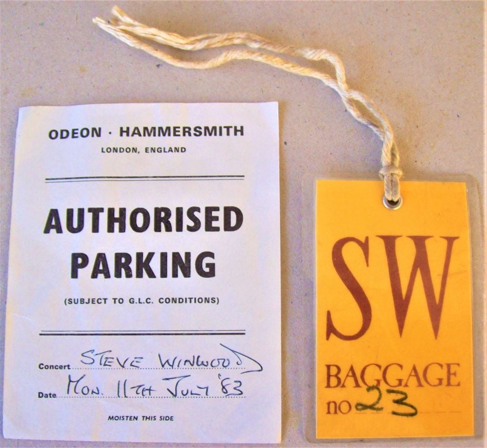 STEVE WINWOOD ROAD CREW UK CONCERT BAG LAMINATE & PARKING PERMIT 11th JULY 