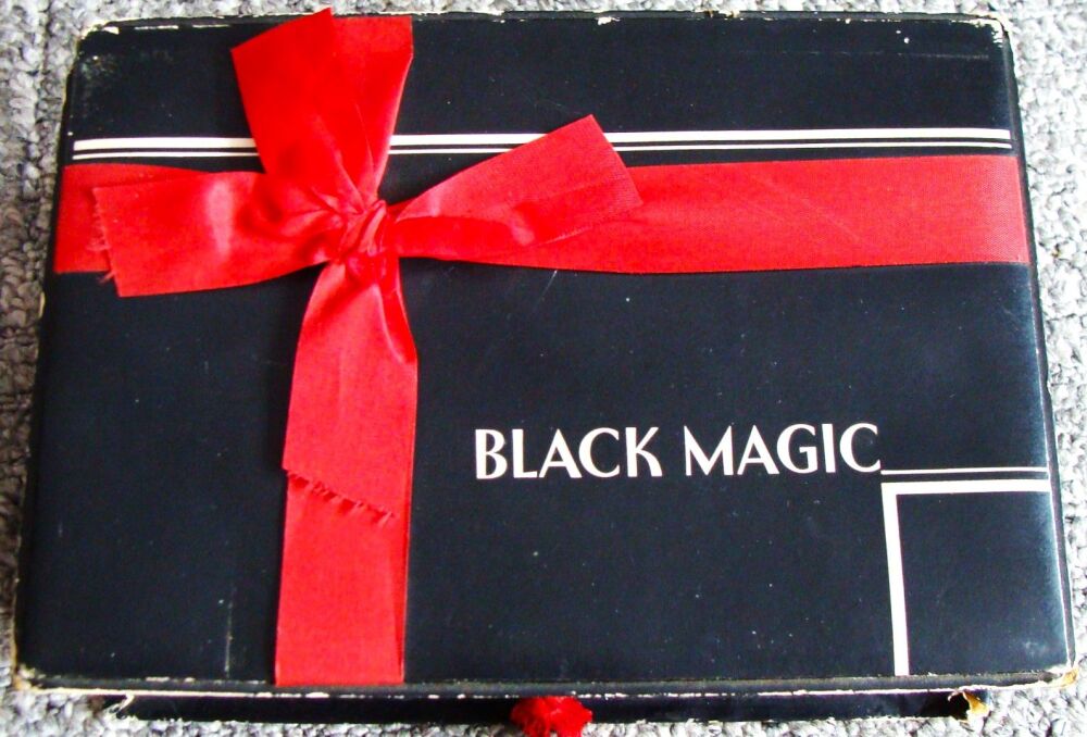VINTAGE BLACK MAGIC BY ROWNTREE CHOCOLATE BOX WITH BOW AND TASSEL LOVELY IT