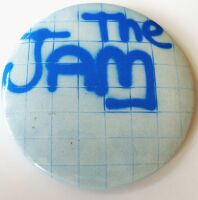 THE JAM ABSOLUTELY FABULOUS VINTAGE AND RARE U.K. ISSUE LARGE METAL BADGE 1977
