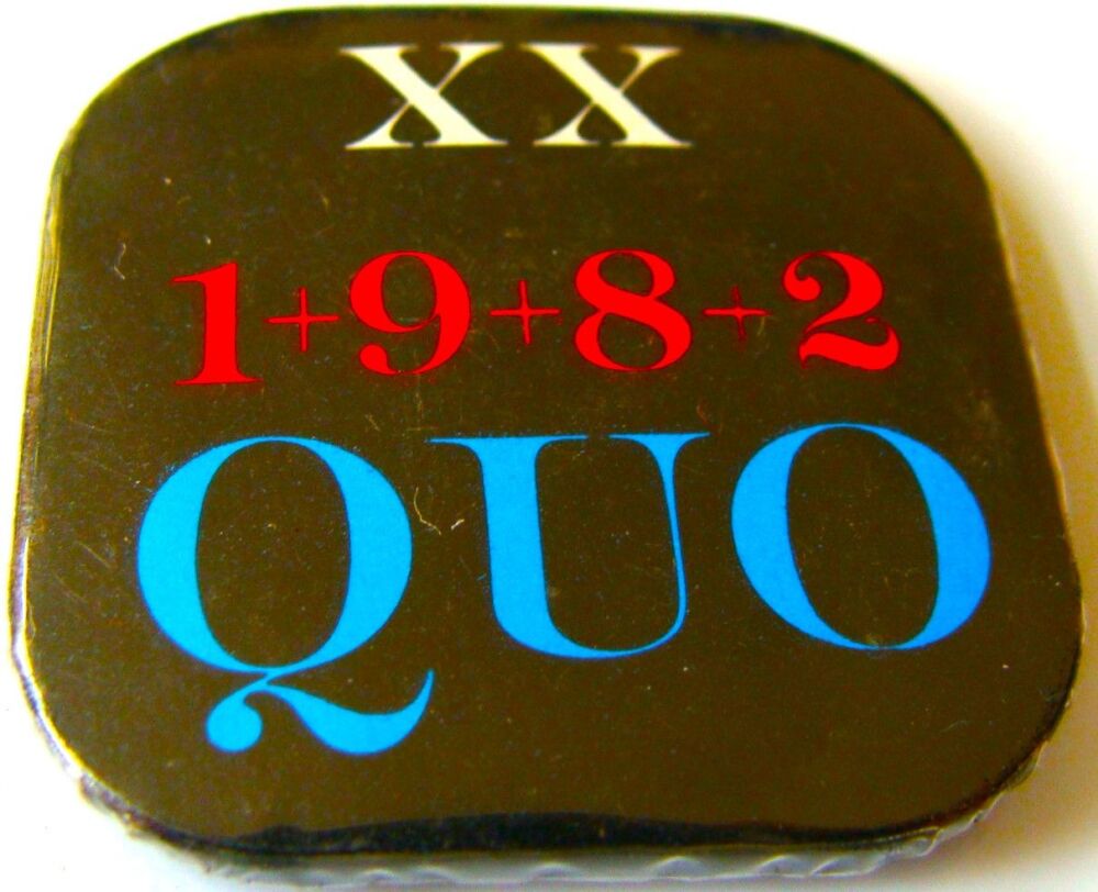 STATUS QUO STUNNING RARE '1982 XX' ALBUM U.K. ISSUE SMALL METAL BADGE FROM 