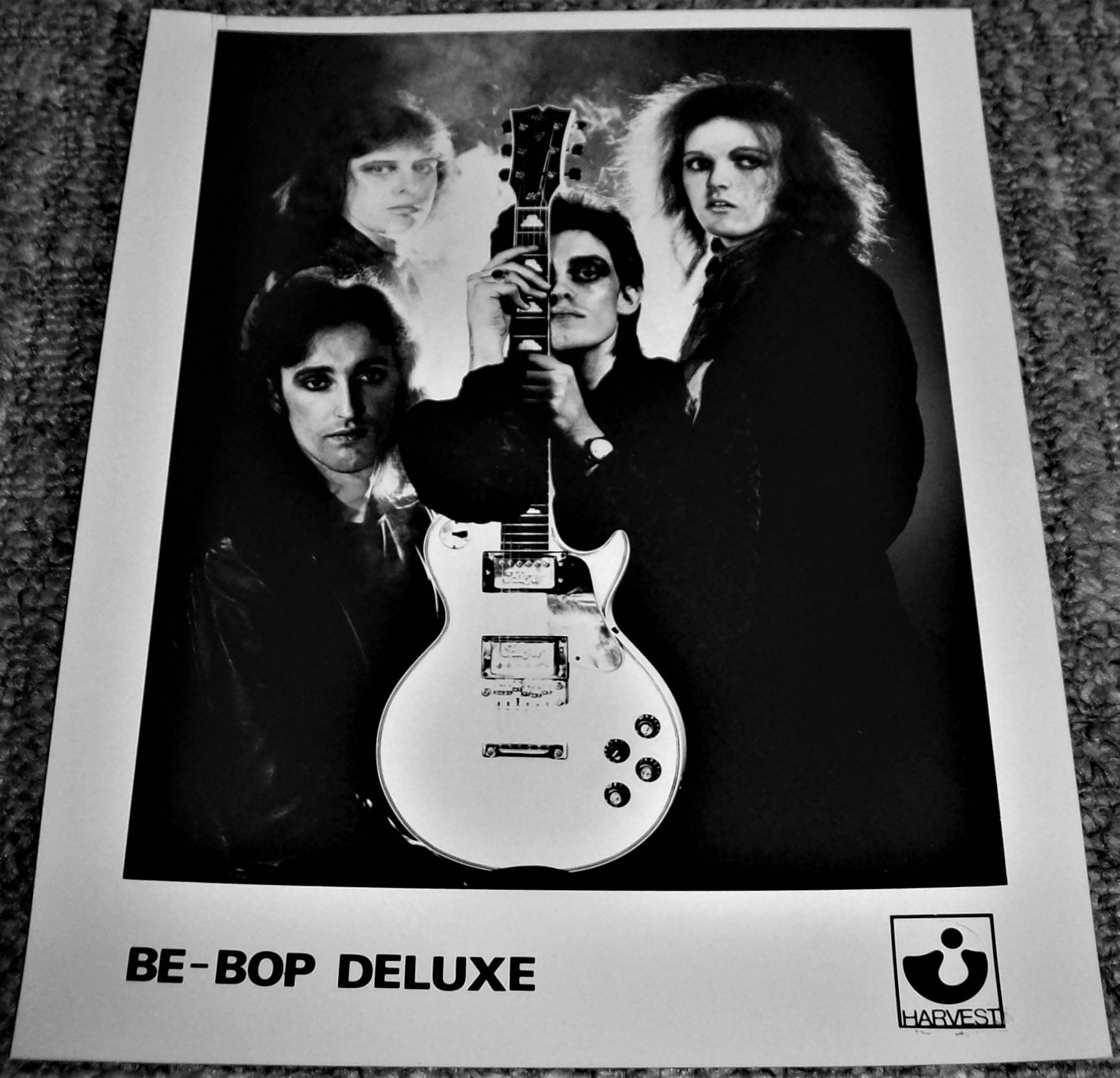 BE-BOP DELUXE U.K. RECORD COMPANY PROMO PHOTOGRAPH 1974  1.JPG