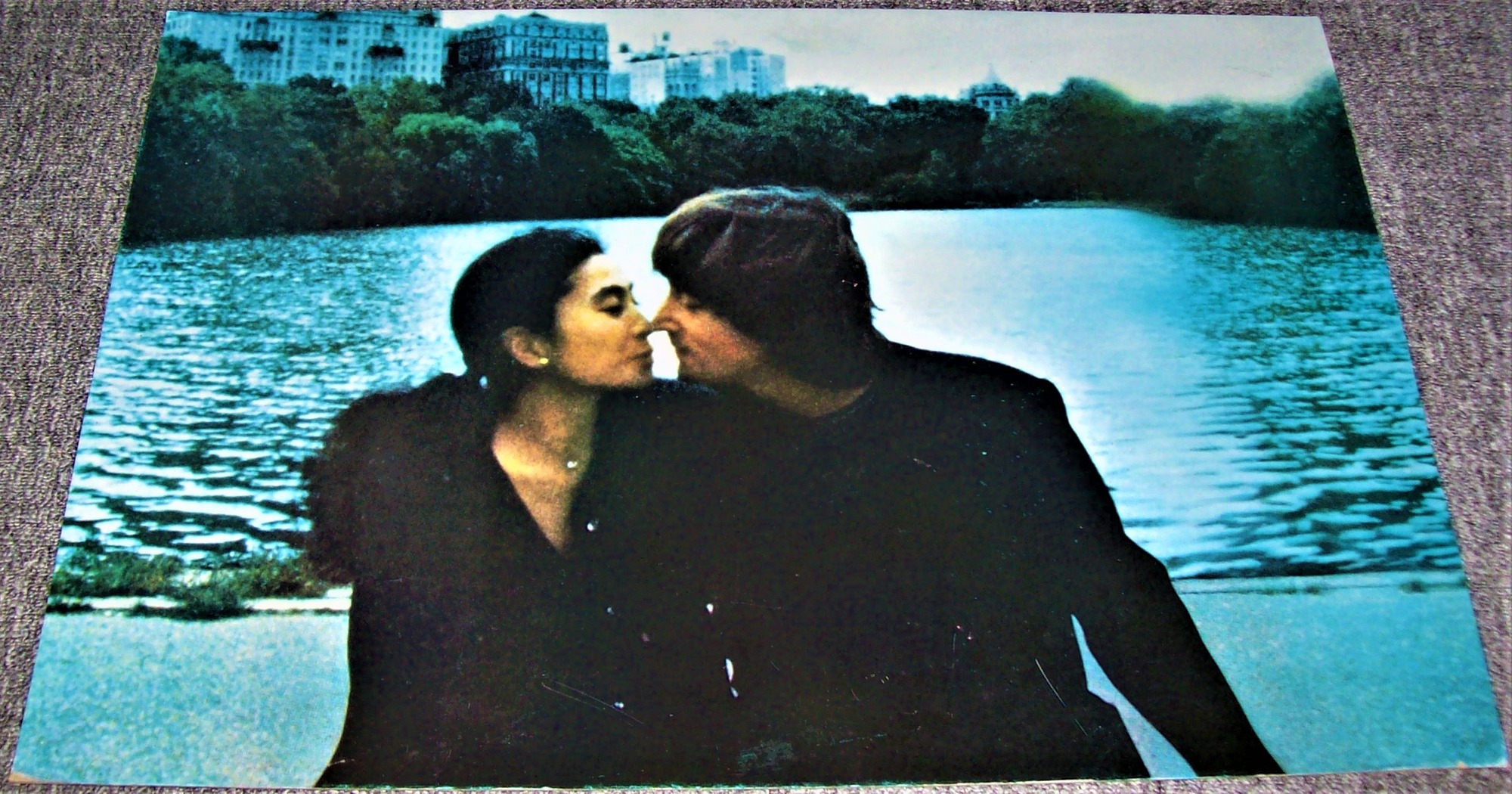 THE BEATLES JOHN LENNON U.K. RECORD COMPANY PROMO SHOP DISPLAY FLAT 'MILK AND HONEY' ALBUM 1984.JPG