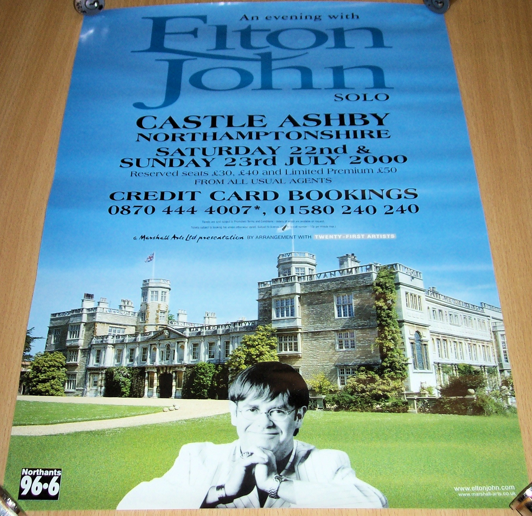 ELTON JOHN CONCERT POSTER CASTLE ASHBY JULY 2000 SMALL  5.JPG