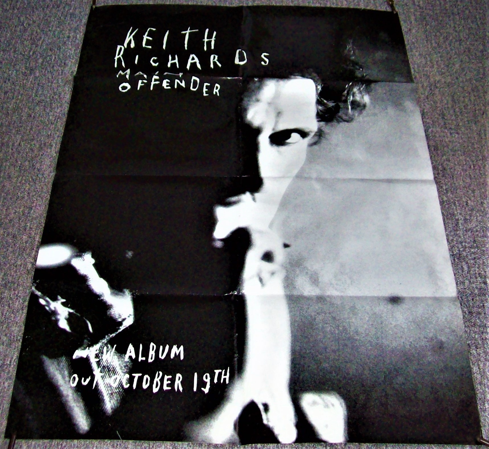 THE ROLLING STONES KEITH RICHARDS U.K. RECORD COMPANY PROMO POSTER 'MAIN OFFENDER' ALBUM 1992.JPG