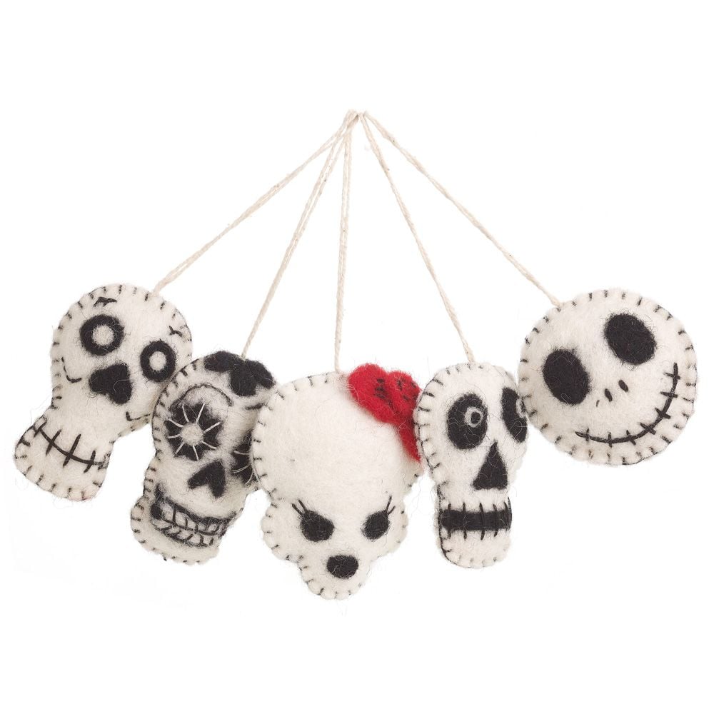 Skull hanging decoration