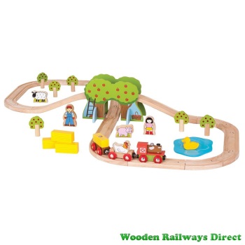 Bigjigs Wooden Railway Farm Train Set