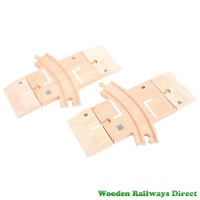 Bigjigs Wooden Railway Curved Road and Rail Level Crossing