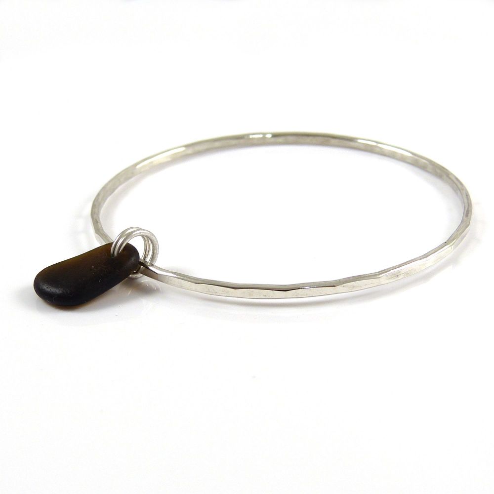 Sterling Silver Hammered Bangle with a Dark Alligator Sea Glass Charm b228