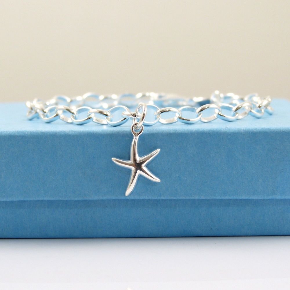 Sterling Silver Bracelet with Silver Starfish Charm 