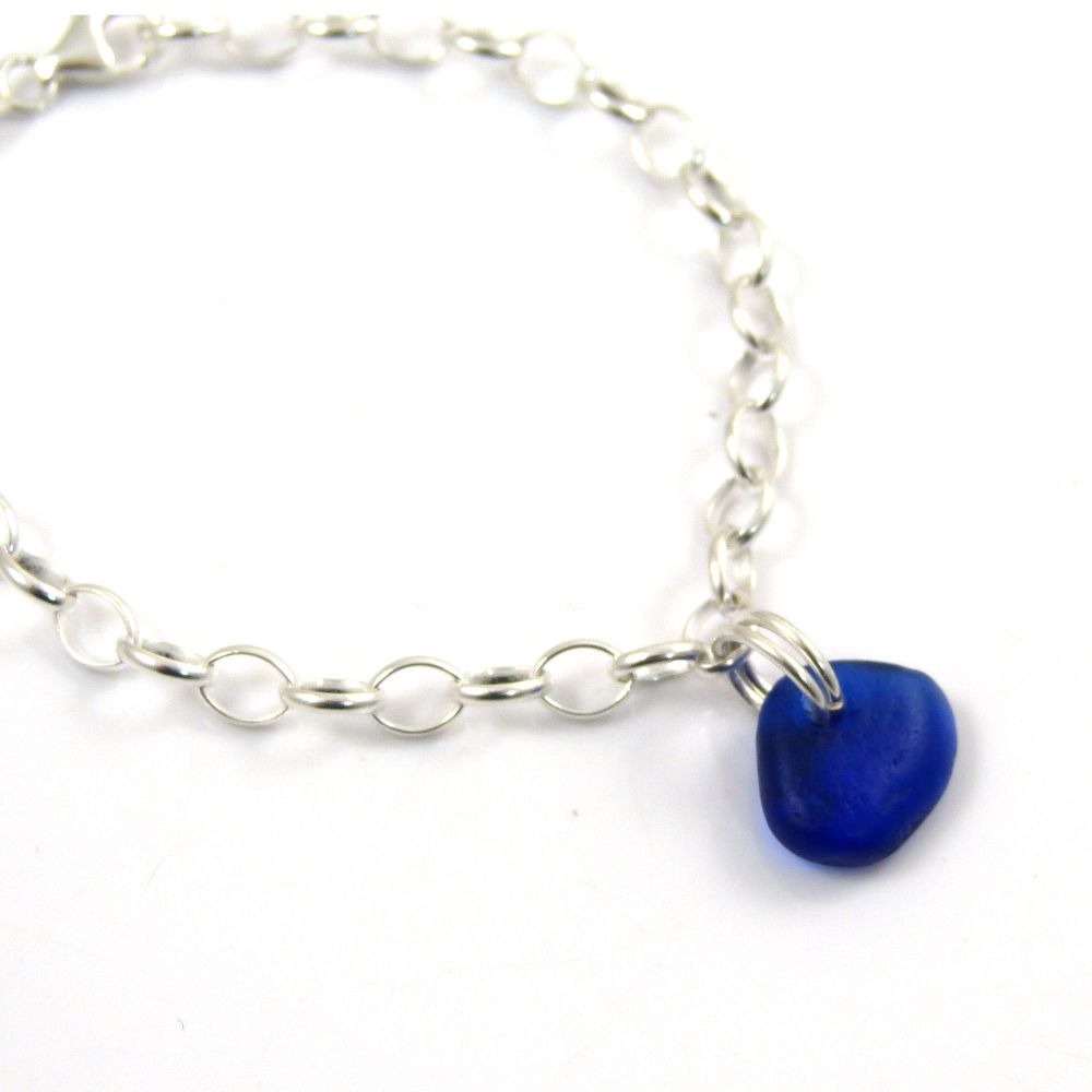 Sea glass and sterling silver chain bracelet 4mm links - COBALT