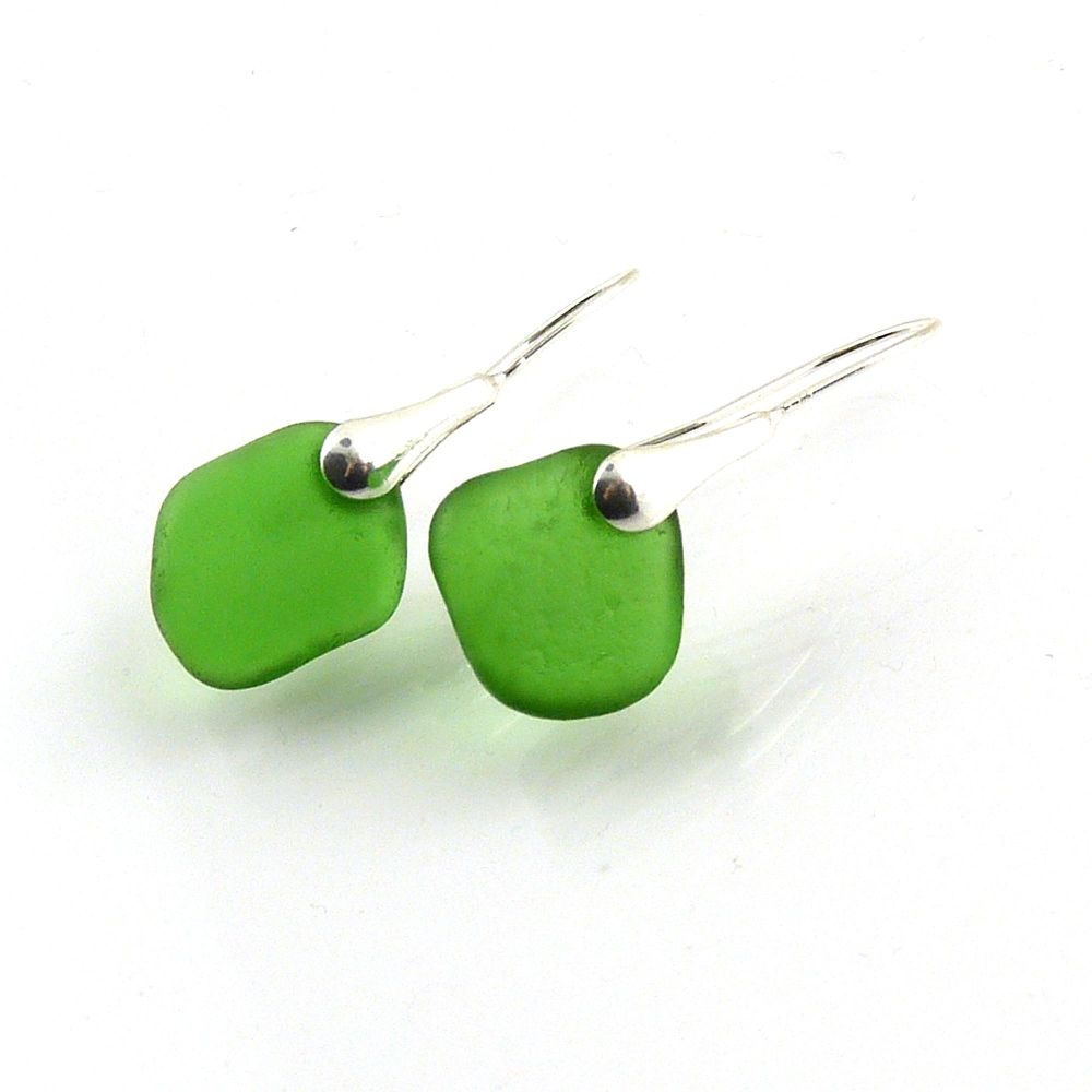 Emerald Green Sea Glass Sterling Silver Drop Earrings E248