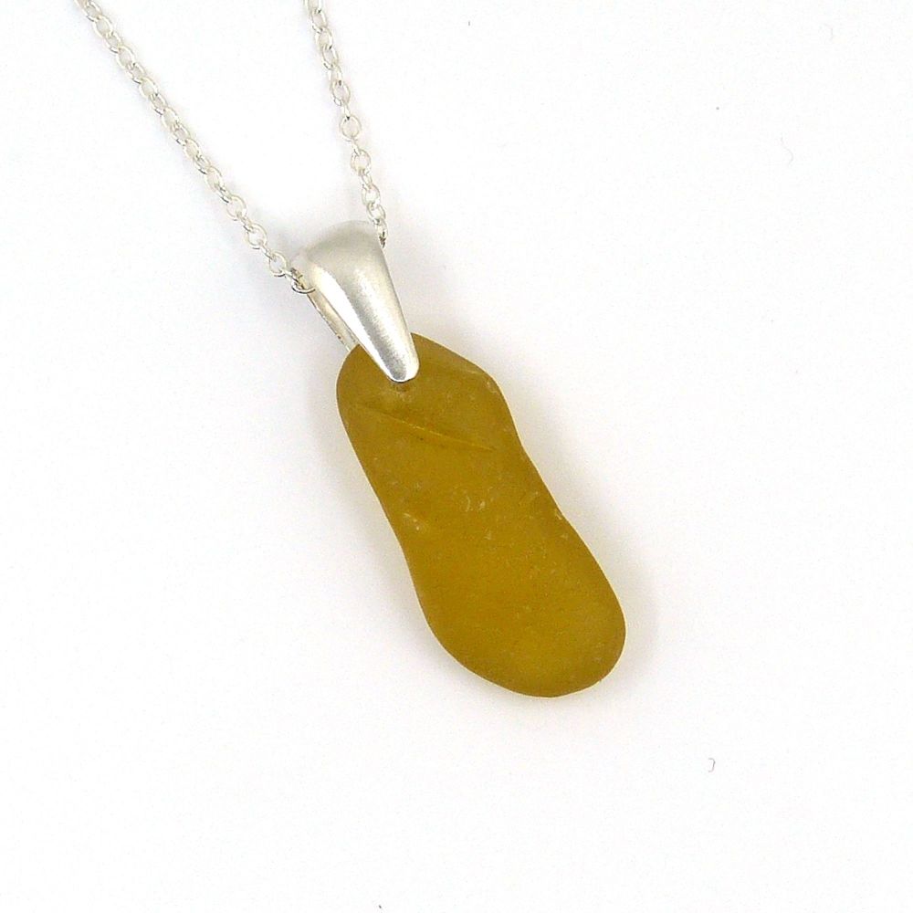 Yellow Gold Sea Glass Pendant Necklace LYRA