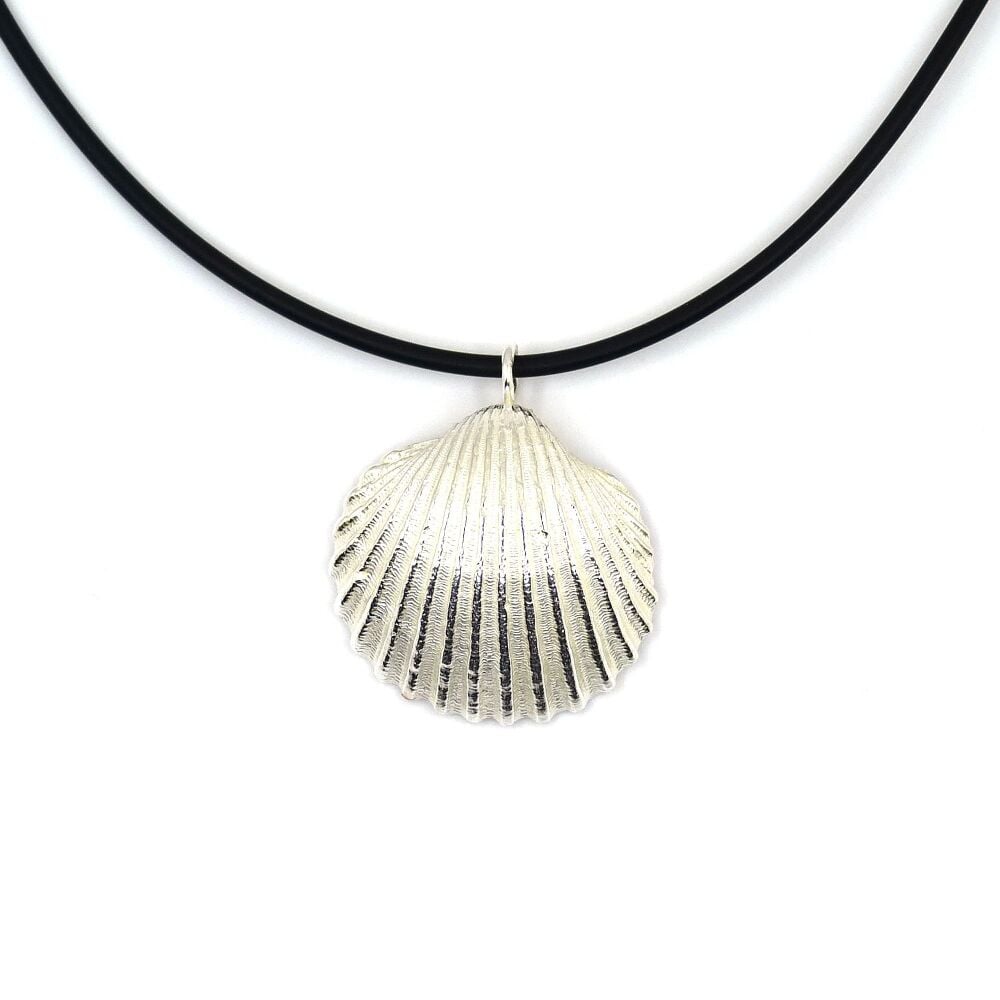 Sterling Silver Cockle Shell Floating Pendant Necklace - Large Cockle Shell