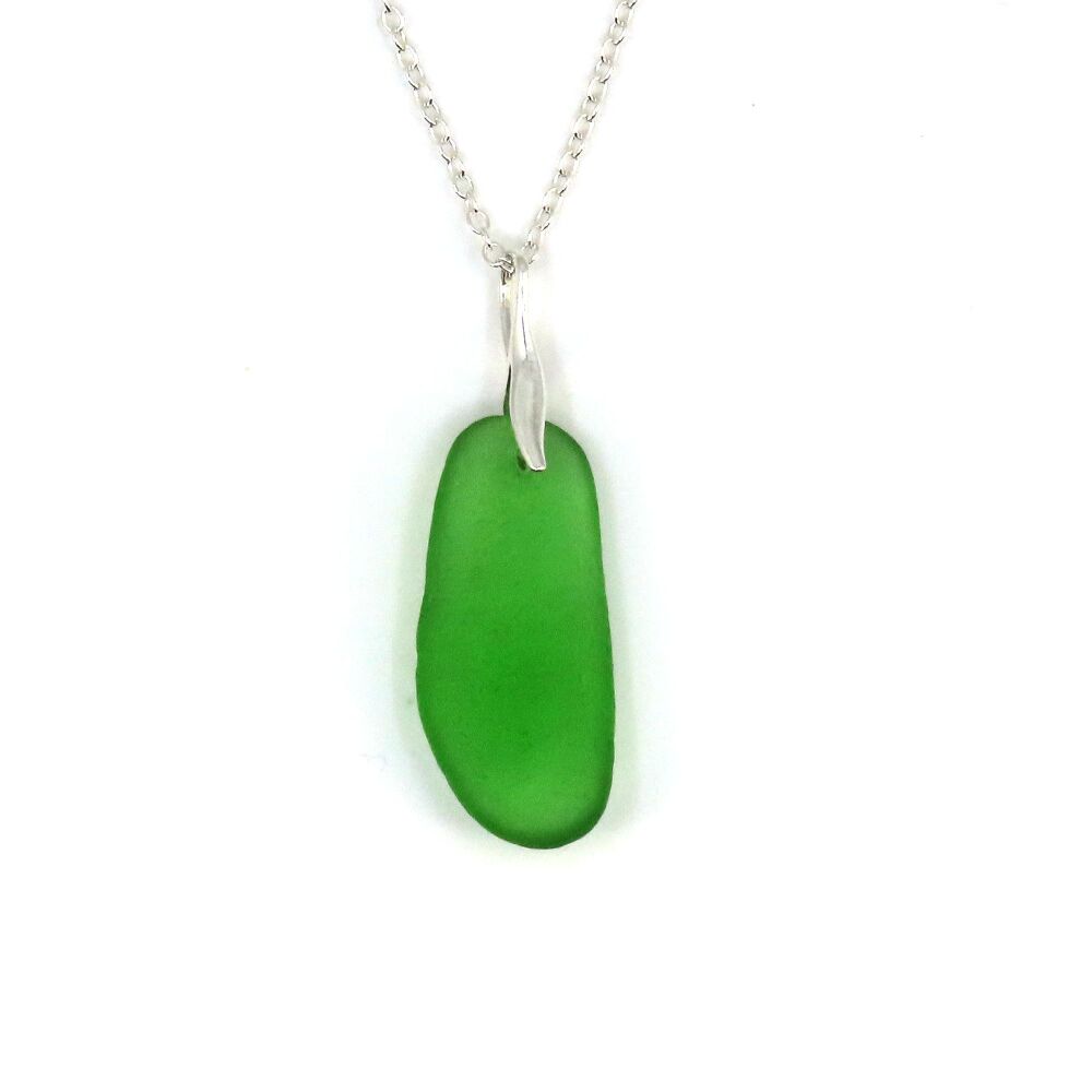 Emerald Green Sea Glass and Silver Necklace KIRSTY